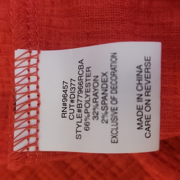 3X NWT Tread & Clover coral Sleavless top.      E61 - Picture 6 of 8